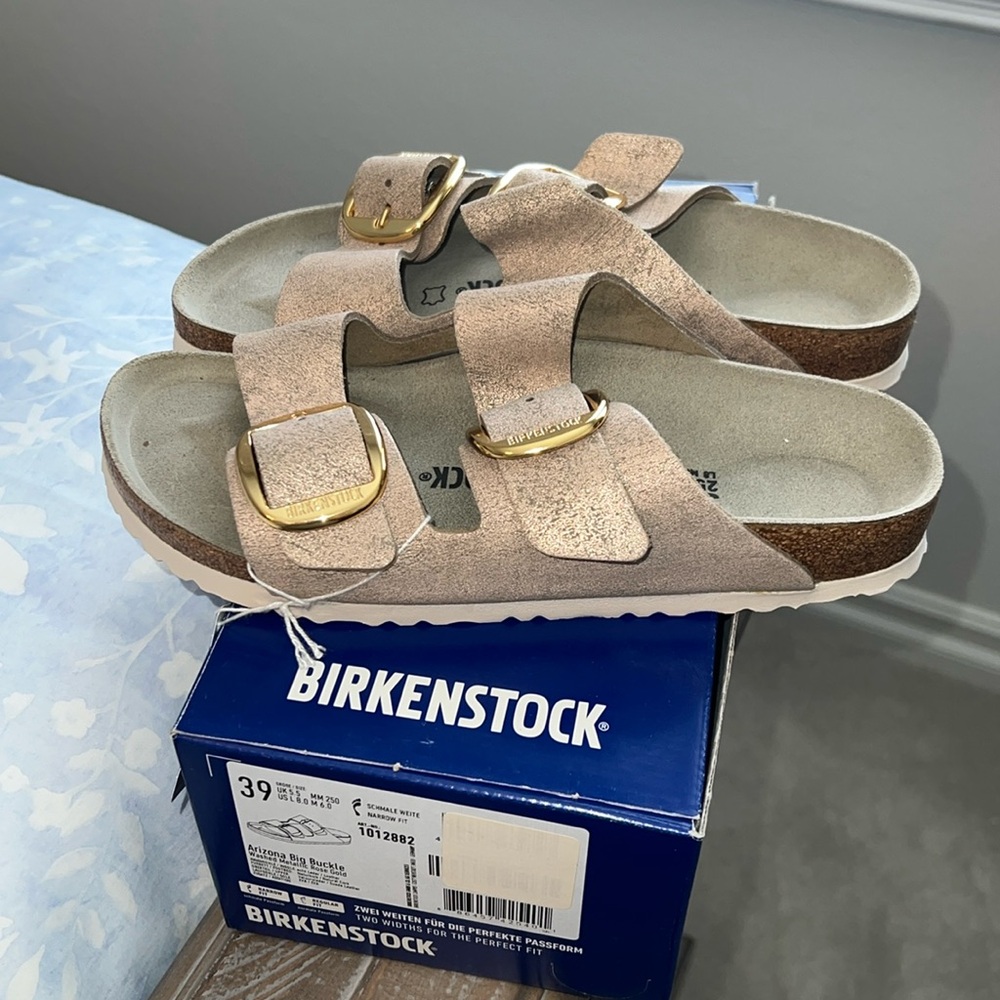 Brand new Birkenstock Arizona Big Buckle